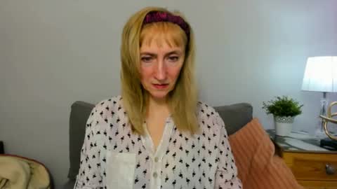 Snapshot of margaretmature chatting on February 25, 4:25 pm margaretmature online show from February 25, 4:25 pm