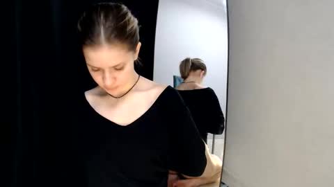 Alex and Jane online show from March 2, 5:01 am