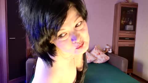 Snapshot of margo604082 chatting on February 20, 3:45 am Margo online show from February 20, 3:45 am