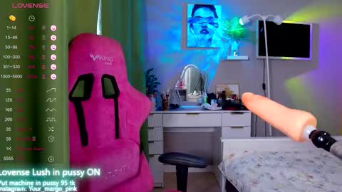 Snapshot of margohotty chatting on October 19, 5:34 am Margo for you online show from October 19, 5:34 am