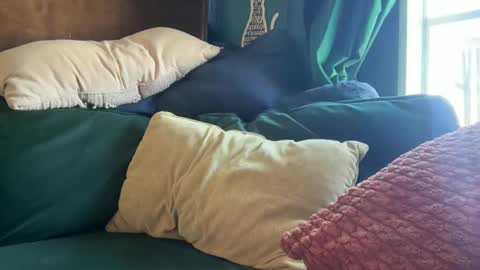 Elle online show from March 21, 4:22 pm