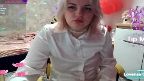 Mari online show from February 24, 3:02 am