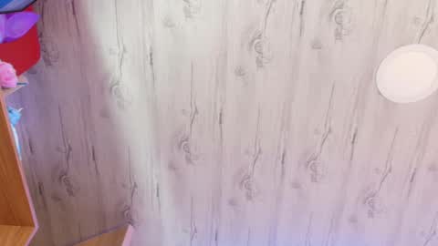 Snapshot of mari_mar69 chatting on September 16, 12:51 pm mari_mar69 online show from September 16, 12:51 pm