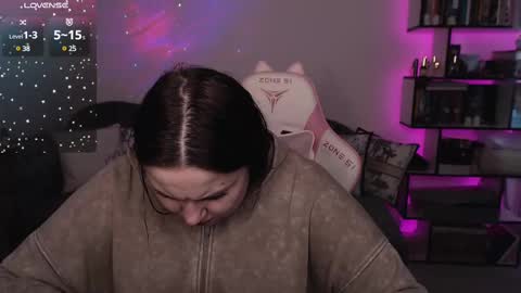 Snapshot of mari_moore7 chatting on February 9, 10:20 am mari moore online show from February 9, 10:20 am