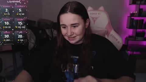 mari moore online show from November 3, 8:04 am