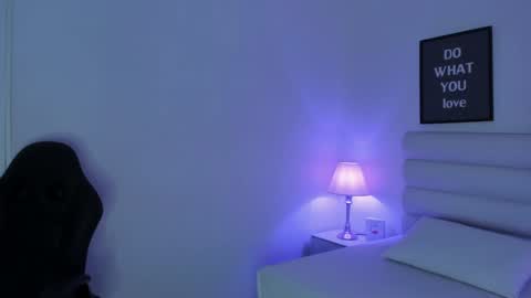 Snapshot of mari_salgado chatting on January 14, 2:11 pm mari_salgado online show from January 14, 2:11 pm