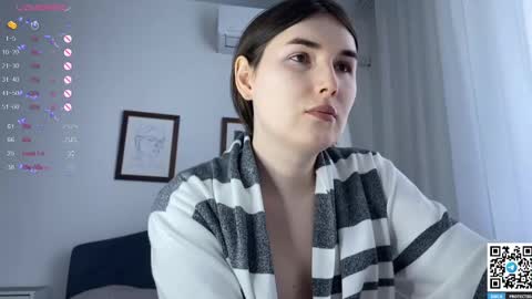 Snapshot of maria_bowie chatting on February 26, 9:12 am Maria online show from February 26, 9:12 am
