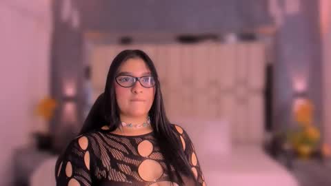 Snapshot of maria_flowers chatting on October 11, 8:01 pm MARIA online show from October 11, 8:01 pm