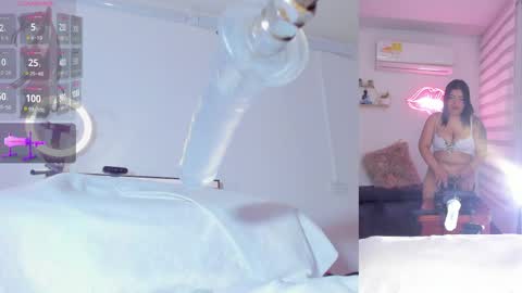 maria_jones__ online show from April 2, 3:03 am