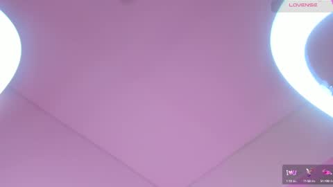 Snapshot of maria_sofii chatting on February 12, 10:59 pm S O F I A model independent online show from February 12, 10:59 pm