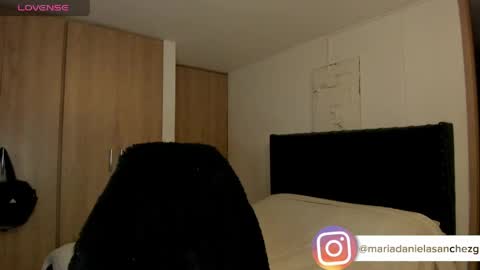 mariadanielasanchez online show from May 13, 11:03 pm
