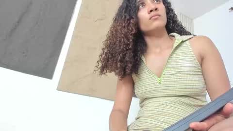 Marian online show from October 17, 5:28 pm