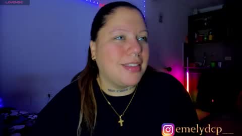   Independent Model online show from March 17, 12:43 pm