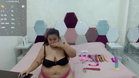 Snapshot of marianabbw_ chatting on February 22, 6:30 pm mariana online show from February 22, 6:30 pm
