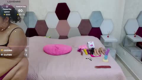 mariana online show from November 12, 6:43 pm