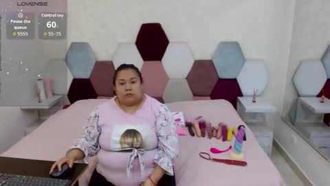 Snapshot of marianabbw_ chatting on October 15, 6:53 pm mariana online show from October 15, 6:53 pm