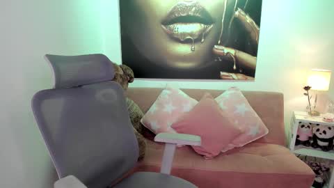 Mariana Lopez online show from March 29, 1:40 am