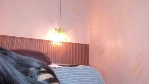 marianasteele  online show from January 10, 6:46 pm