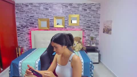 Mariana online show from December 11, 8:39 pm
