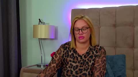 Maria online show from October 22, 8:28 am