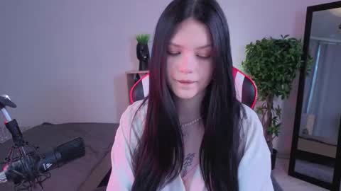 Maria online show from February 14, 2:53 pm