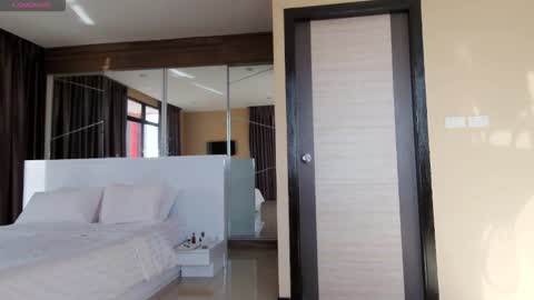 Marie online show from February 27, 2:04 am