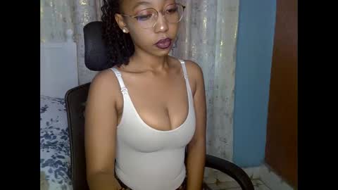 mariejuana online show from September 17, 3:54 am