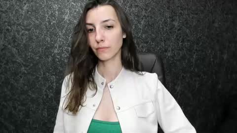 marielleanker online show from September 14, 4:59 am