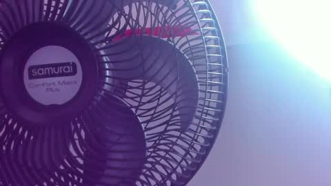 Snapshot of mariemyller chatting on December 22, 12:07 am Marie online show from December 22, 12:07 am