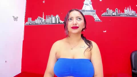 Snapshot of mariilulp303av chatting on September 21, 5:22 am Marilu online show from September 21, 5:22 am