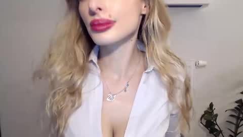 MarilynDevilish online show from January 22, 6:41 pm