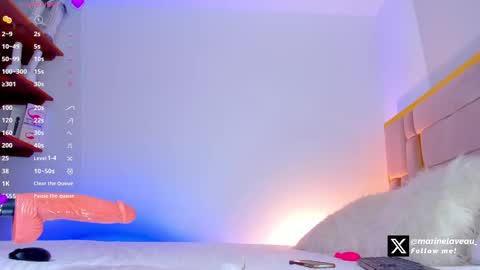 Snapshot of marinelaveau chatting on March 12, 5:35 am marinelaveau online show from March 12, 5:35 am