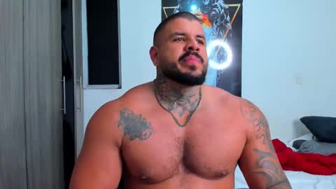 Snapshot of mario_teran chatting on October 6, 1:56 am Mario Teran online show from October 6, 1:56 am