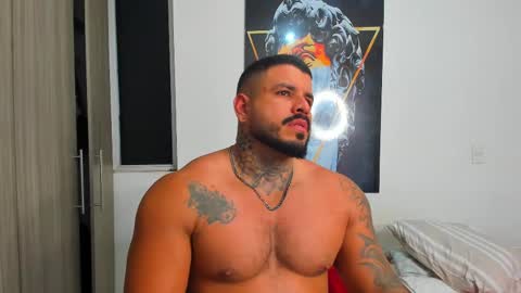 Snapshot of mario_teran chatting on September 13, 3:31 am Mario Teran online show from September 13, 3:31 am