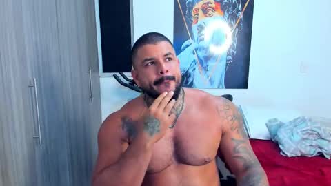 Snapshot of mario_teran chatting on September 21, 11:53 pm Mario Teran online show from September 21, 11:53 pm