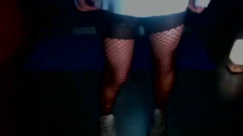 Snapshot of maripaula369 chatting on September 21, 5:22 am Maripaula369 online show from September 21, 5:22 am