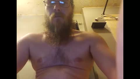 marius02385 online show from February 26, 9:18 pm