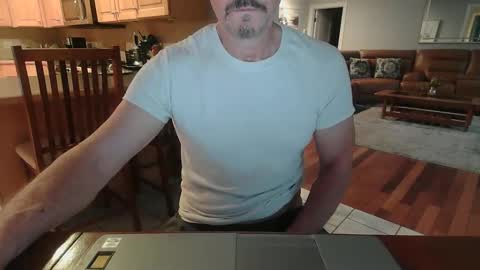 Mark online show from October 15, 12:39 pm