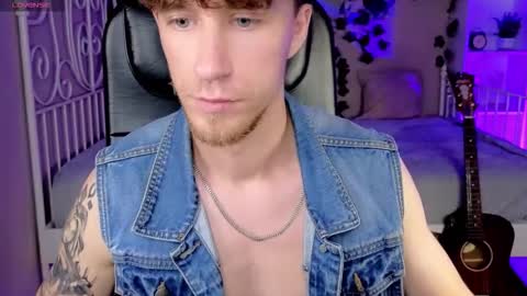 mark_caron online show from October 10, 8:46 pm