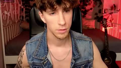 mark_caron online show from October 23, 8:21 pm