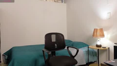 Antonio banderas online show from February 21, 10:24 pm