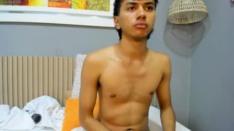 markbowie online show from March 28, 9:16 pm