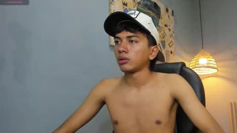 markbowie online show from January 14, 2:03 pm