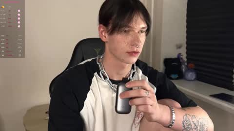 Mark online show from October 17, 6:45 pm