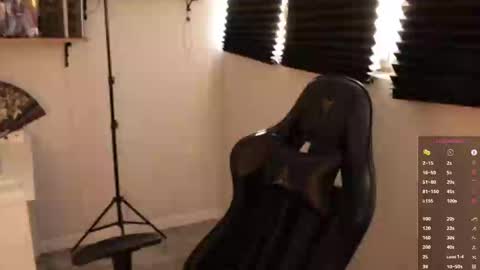 Mark online show from February 14, 11:53 am