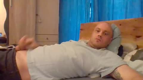 Snapshot of markus_7 chatting on October 9, 8:53 am markus_7 online show from October 9, 8:53 am