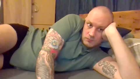 markus_7 online show from March 13, 6:22 pm