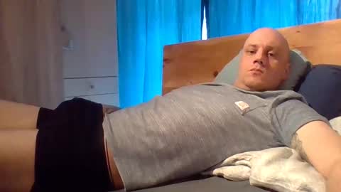 Snapshot of markus_7 chatting on March 12, 11:31 am markus_7 online show from March 12, 11:31 am