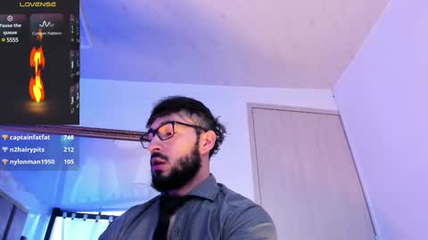 Juan Diego online show from February 25, 1:10 pm