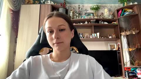Lena online show from June 2, 6:48 am